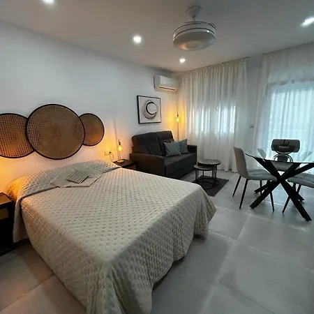アパート Ver64 - Nuevo, Reformado 100, Terraza, Wifi, Playa A 600 Metros, Centro A 300 Metros トレモリノス