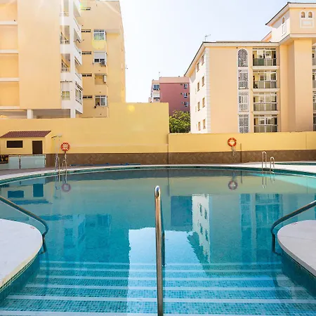 Ver64 - Nuevo, Reformado 100, Terraza, Wifi, Playa A 600 Metros, Centro A 300 Metros توريمولينوس